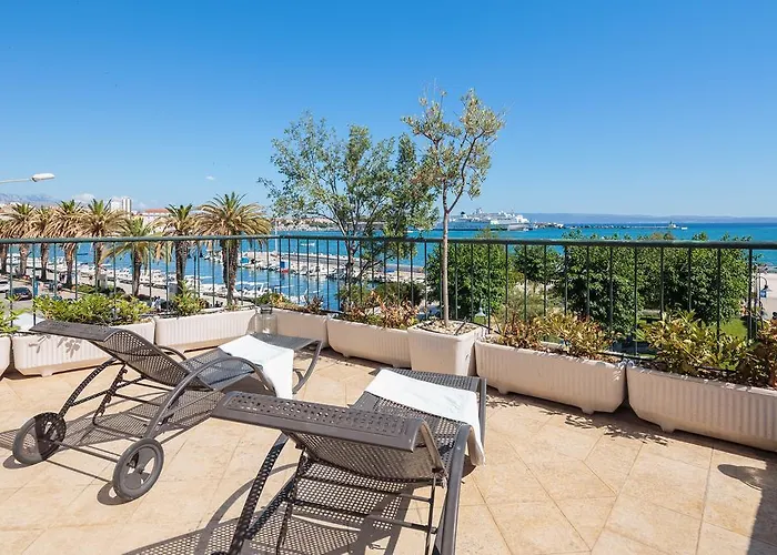 Augustea Terrace Apartment