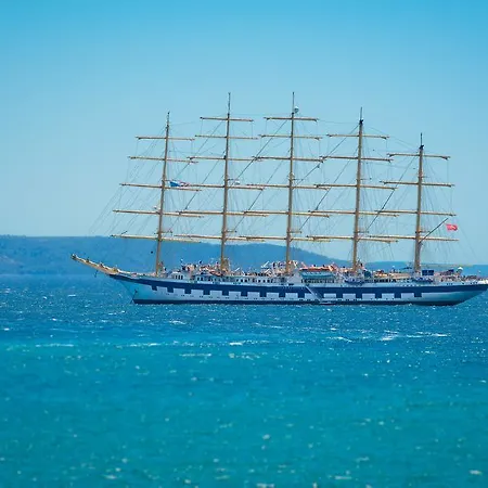 Augustea Terrace Daire